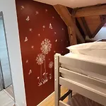 Le Petit Nid Du Quercy Bed & Breakfast Anglars-Nozac