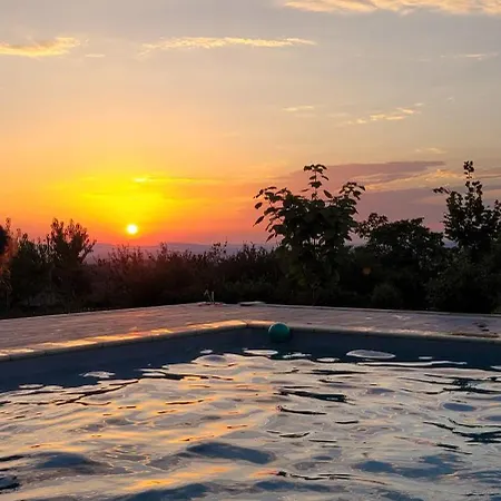 Le Petit Nid Du Quercy 3*